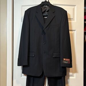 San Tropez 40L/34 Black Pinstripe Merino Wool Suit - 3 Button, No Back Vent